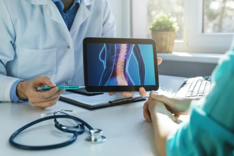 The Best Options for Treating Lumbar Spinal Stenosis